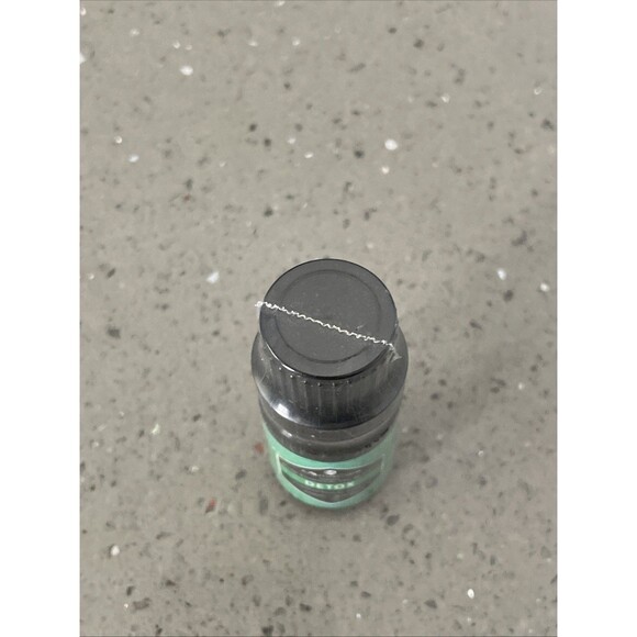 AromaCare Therapeutic Grade DETOX 10mL Essential Oil Blend NEW lemon, peppermint - Picture 2 of 5